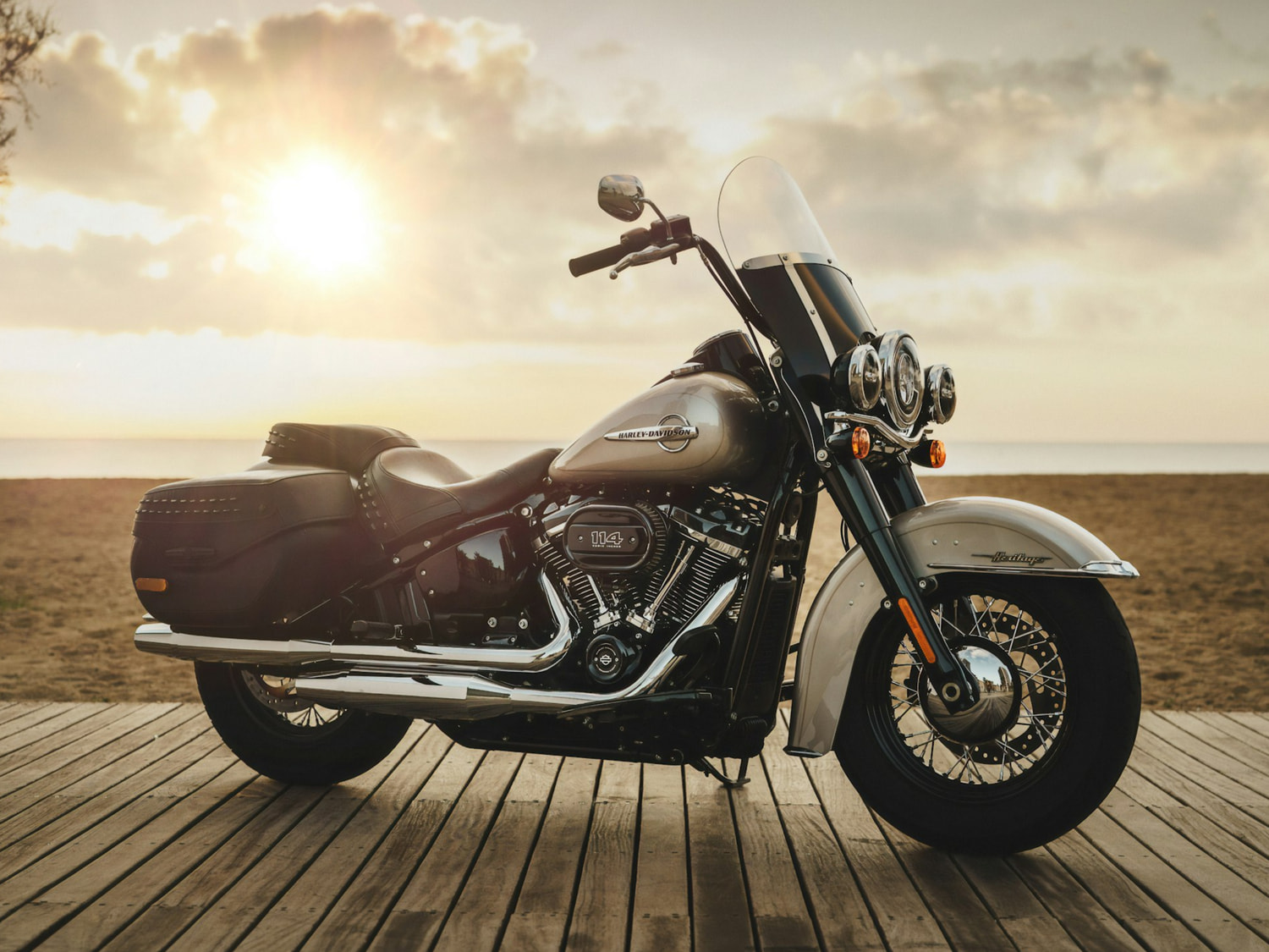 高雄當舖推薦：正記當舖解決您的資金難題，提供高雄機車借款免留車專業服務